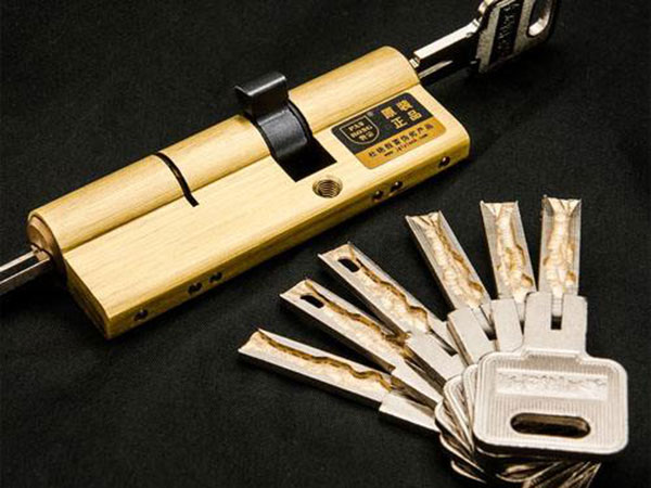 福海24小时上门开锁公司