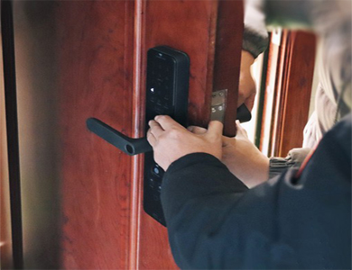福海24小时上门开锁公司